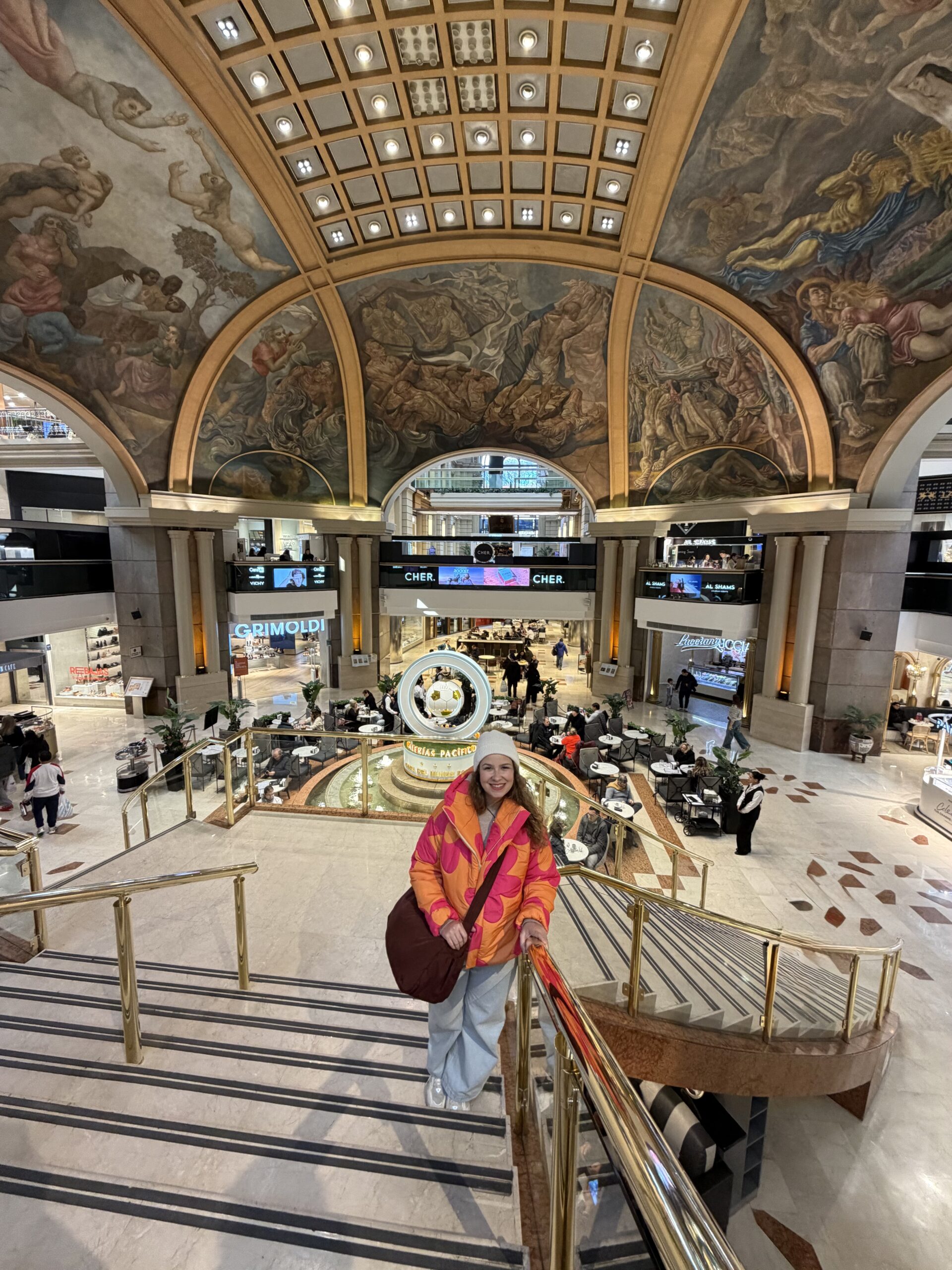 Cúpula com afrescos das Galerías Pacífico, em Buenos Aires